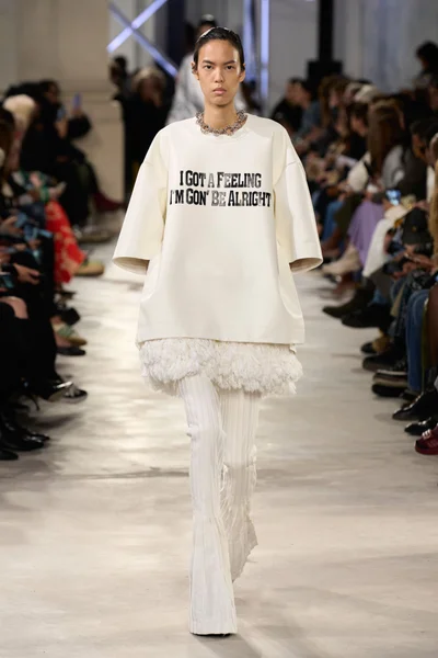 Look 35